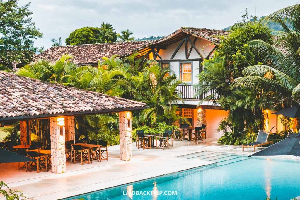 Strategies to Score Cheap Accommodations While Traveling